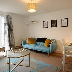 Apartment K Suites - Longhorn Avenue, Gloucester